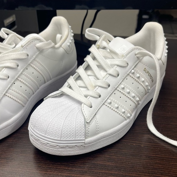 SOLD-  Sold- Sold- Not for Sale I apologize for the offers!       Superstar - Picture 4 of 12